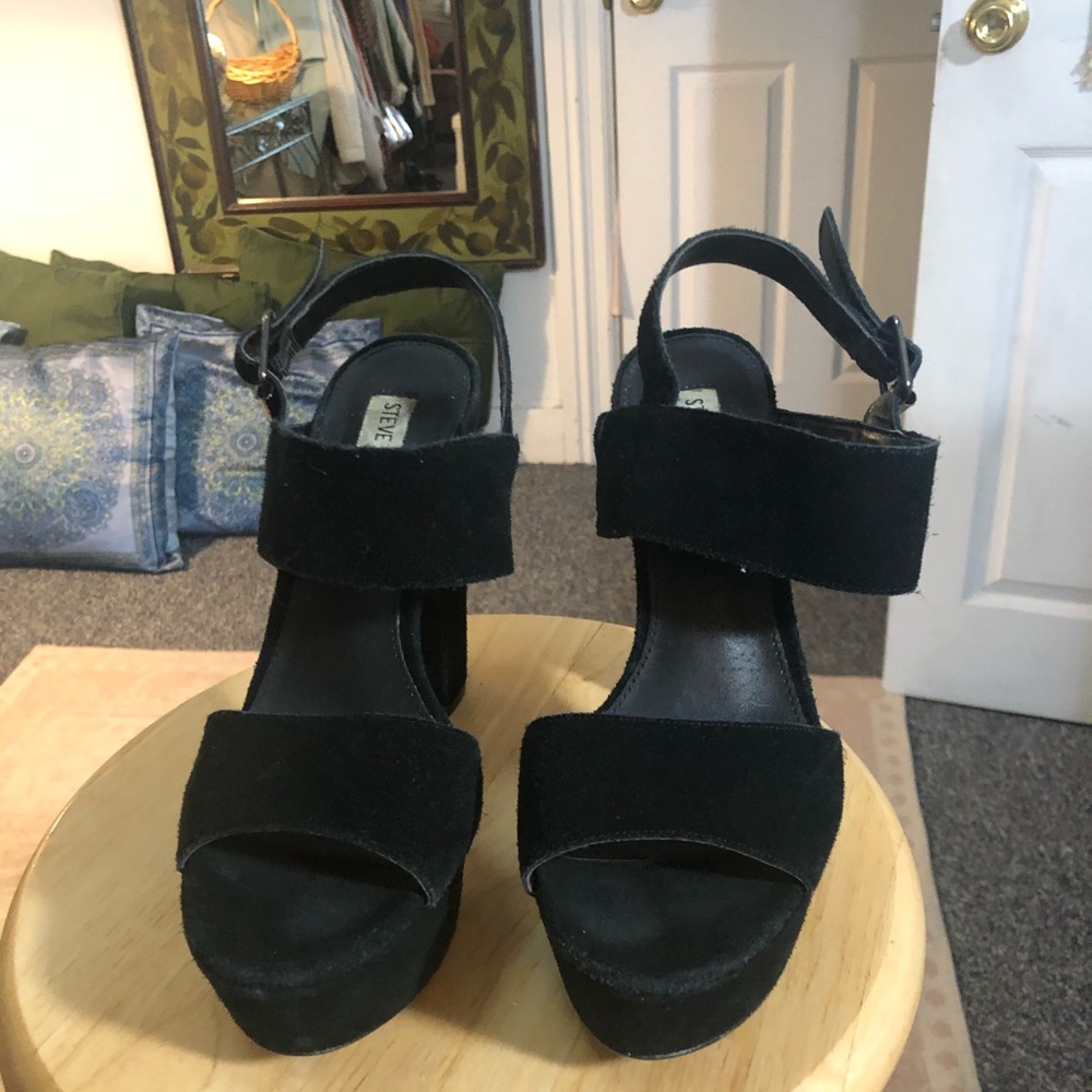 Steve Madden suede heels.